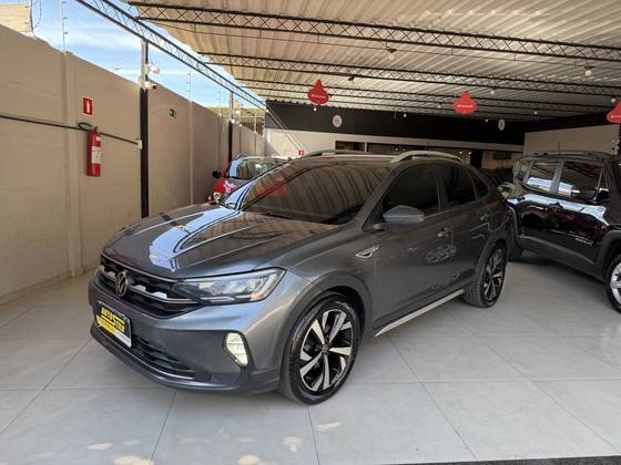 VOLKSWAGEN NIVUS 1.0 200 TSI TOTAL FLEX HIGHLINE AUTOMÁTICO